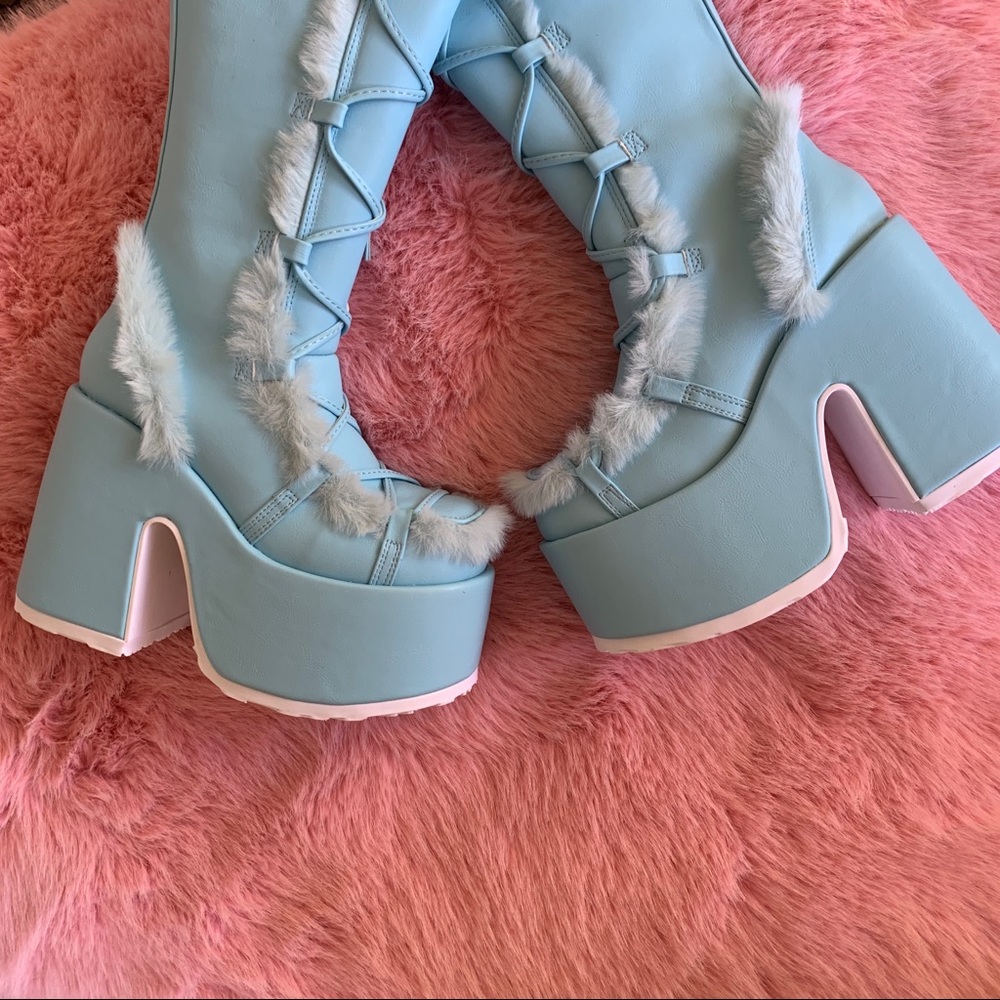 New Demonia x Dolls Kill Baby Blue Faux Fur Boots - Picture 2 of 8
